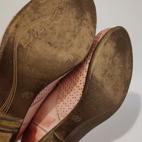 Rovers Lace Up Leather Boots In Pink