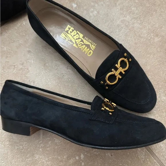 Salvatore Ferragamo Black and Gold Flats