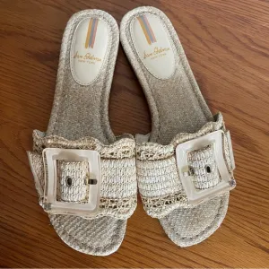 Sam Edelman Bambi Buckle Slide Sandals Raffia Size 8.5