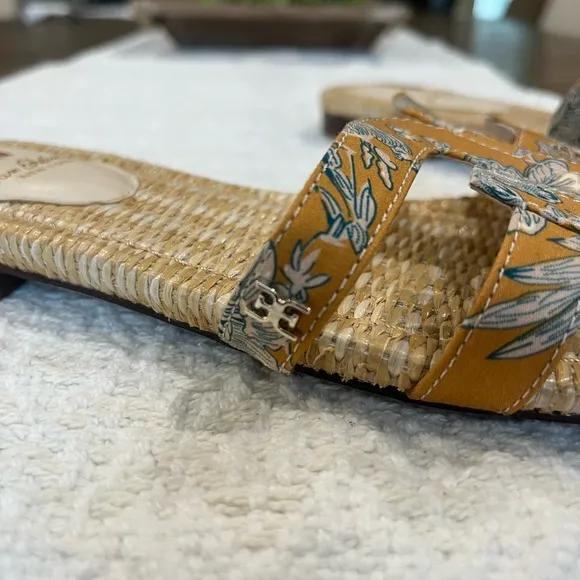 Sam Edelman , NWOT Bay Slide Sandals Women's Floral/toile Mustard, Size 9