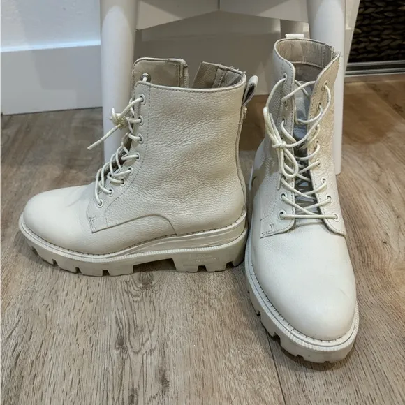 Sam Edelman white/cream lace up boots size 6