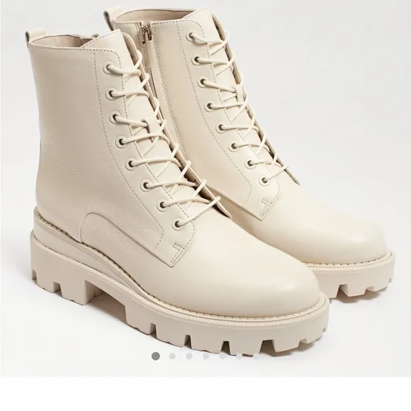 Sam Edelman white/cream lace up boots size 6