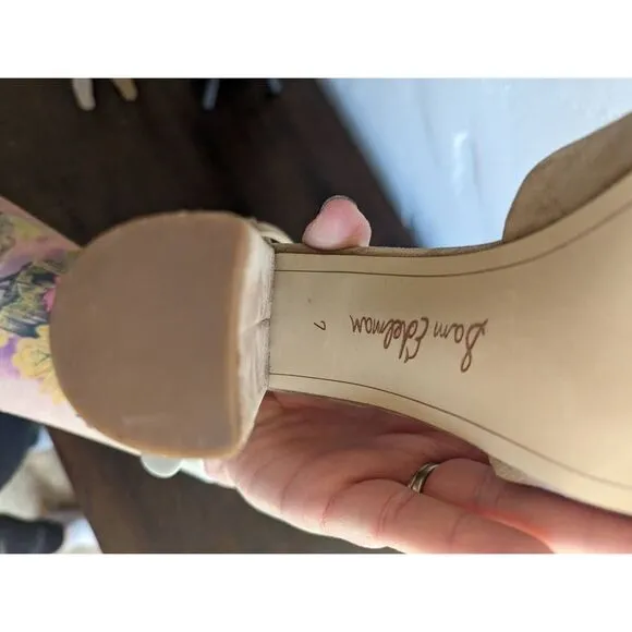 Sam Edelman Yancy Block Heel Suede Oatmeal Sandals - Size 7