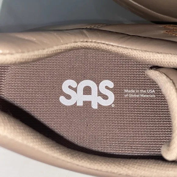 SAS Free Time Walking Shoe-Mocha-Women’s Sz 8.5 Narrow-New W/out Box!