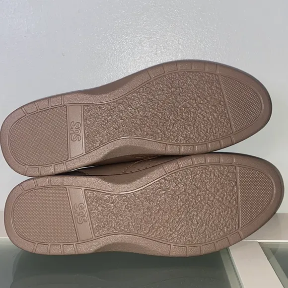 SAS Free Time Walking Shoe-Mocha-Women’s Sz 8.5 Narrow-New W/out Box!