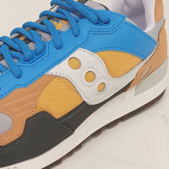 Saucony Women's Shadow 5000 Outdoor Low Top Sneakers - Blue and Camel