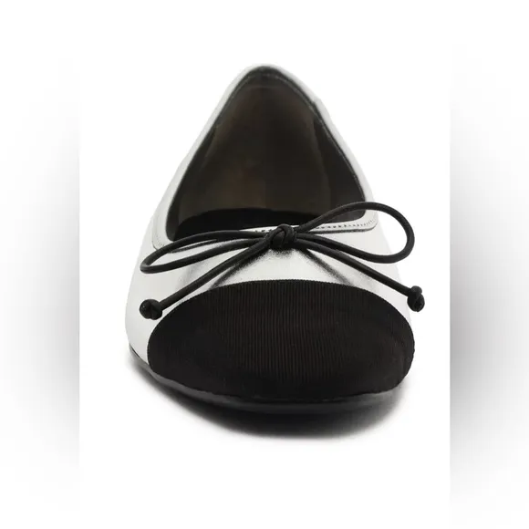 SCHUTZ Silver Arissa Casual ballet Flats Silver and Black New in Box
