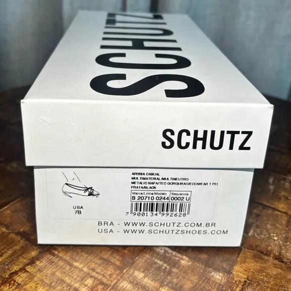 SCHUTZ Silver Arissa Casual ballet Flats Silver and Black New in Box