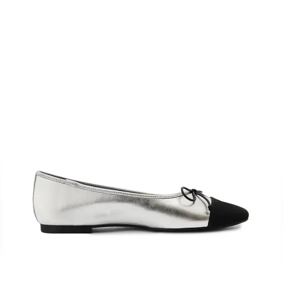 SCHUTZ Silver Arissa Casual ballet Flats Silver and Black New in Box