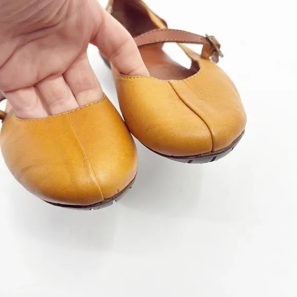Sergio Tomani Leather Mary Jane Flats Colorblock Yellow and Brown size 37