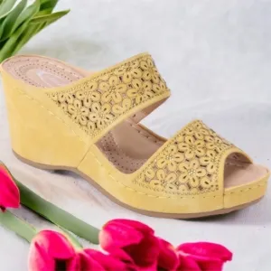 Size 10 Yellow Double Strap Floral Peep Toe Slide On Padded Wedge Sandal