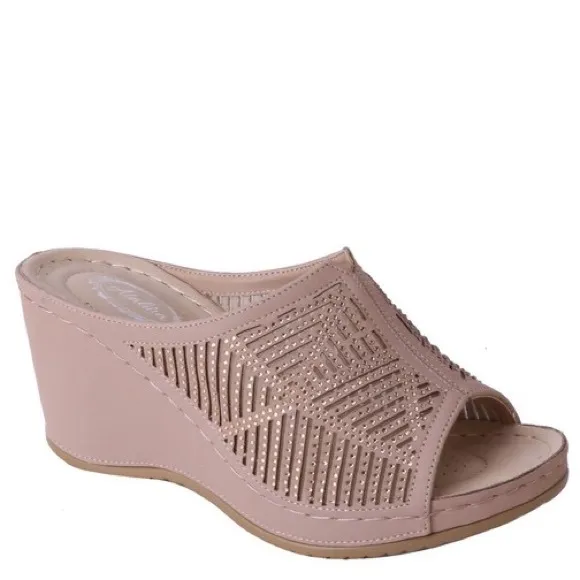 Size 6 Italina Fuchsia Pink Wedge Heeled Sandal