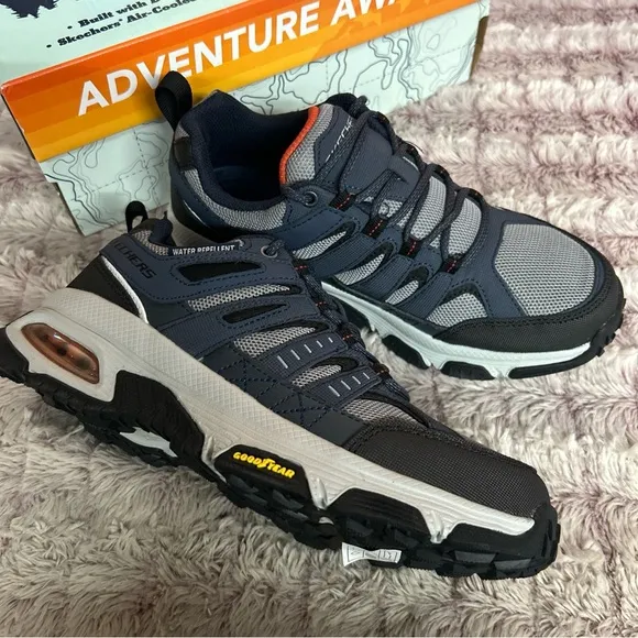 SKECHERS Outdoor Men's Sneakers size 6.5 wide