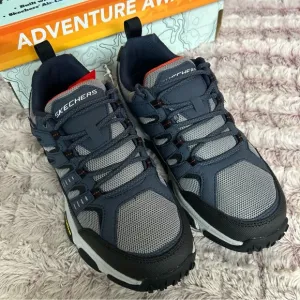 SKECHERS Outdoor Men's Sneakers size 6.5 wide