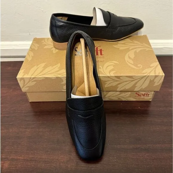Sofft Black Leather Slip-On Loafers size 7, women’s