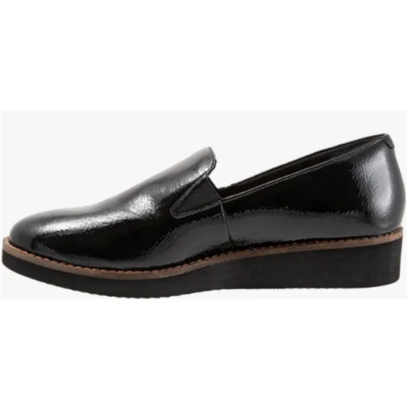 Softwalk Women's Whistle Loafer, Black, Size 5.0 M US