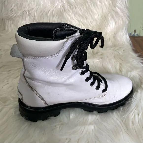 Sorel 9.5 Lenox White Lace Up Combat Hiking Boot Leather Waterproof Lug Sole