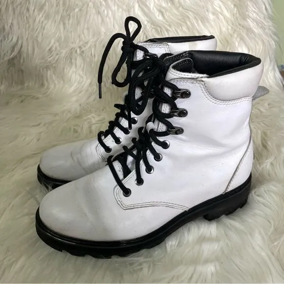 Sorel 9.5 Lenox White Lace Up Combat Hiking Boot Leather Waterproof Lug Sole