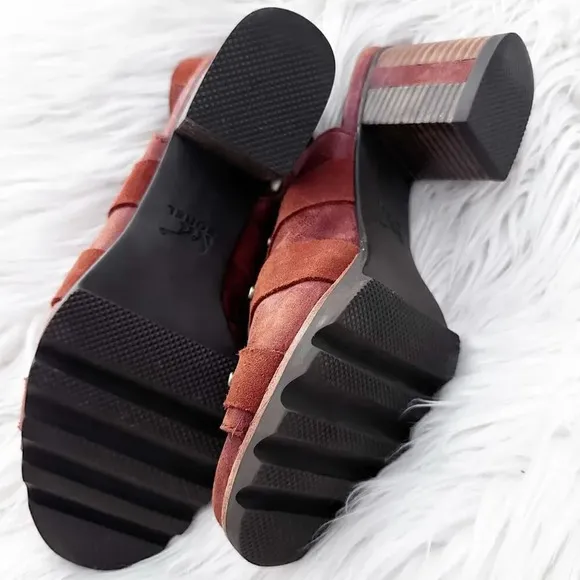 SOREL | Addington Lace Up Sandal Rustic Orange/Brown Block Heel | Size 8