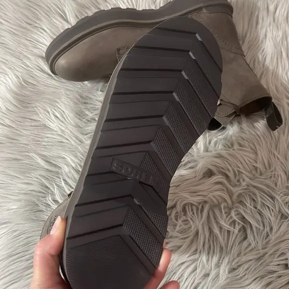 Sorel Brown Lace-Up Boots