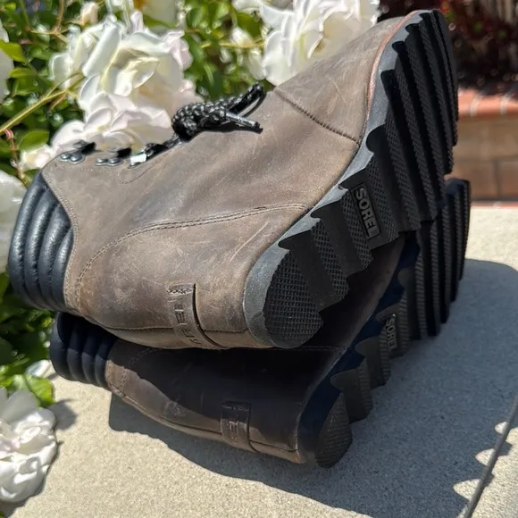 Sorel Conquest Wedge Boots Quarry / Black Size 7