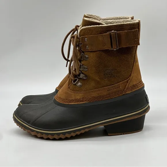 Sorel Fancy Lace up Boots. Size 10.5