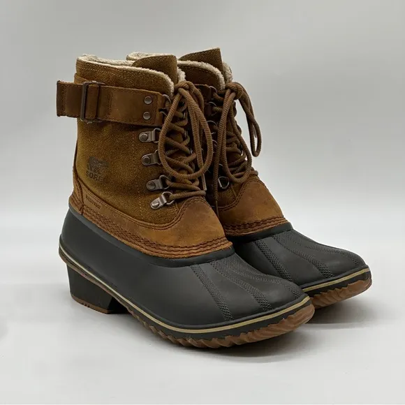 Sorel Fancy Lace up Boots. Size 10.5