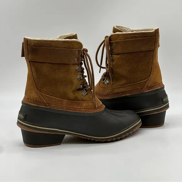 Sorel Fancy Lace up Boots. Size 10.5
