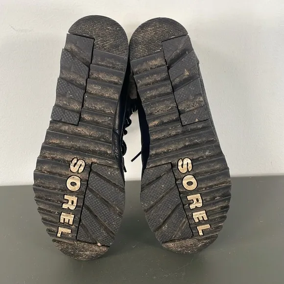 Sorel Harlow Lace Cozy Lace Up Ankle Boots Black Gray Sz 7