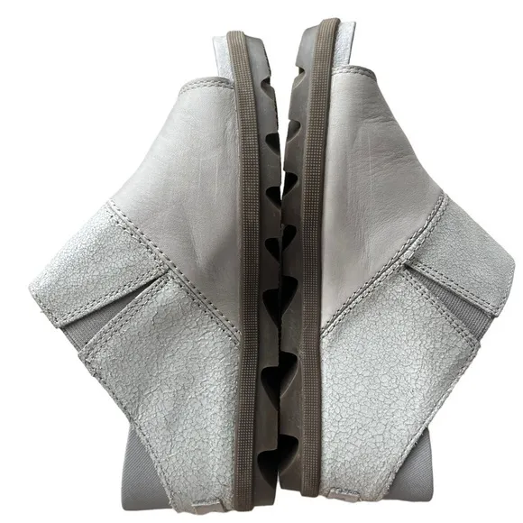 SOREL Joanie II Slide Crakle Sandals gray/ silver Size 9.5