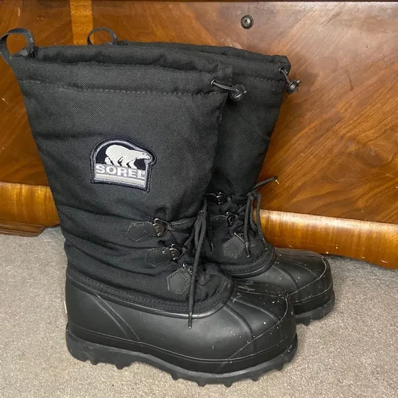 Sorel Mens Glacier Heavy Duty Warm Boots Winter Snow size 7 women’s 8.5