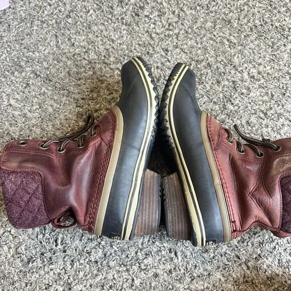 Sorel Slimpack II Lace up Duck Rain Boots Cranberry Women's Size 7.5 NL2348-628