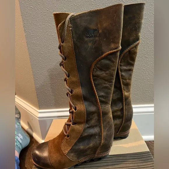 Sorel wedge Women's 7 Brown Lace-Up Boots Cate the Great knee high