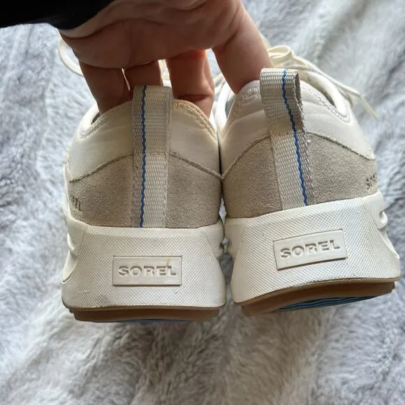 Sorel Women Ona White/Taupe Sneakers (NL4855-125) 8.5 Activewear Outdoor