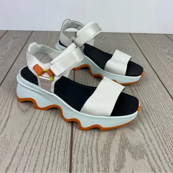 Sorel Women's Kinetic Impact Y Strap High Sandals 7.5 Sea Salt Koi (White) $135