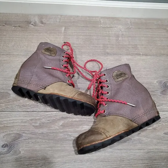 SOREL Women's PDX Boots Khaki Leather Canvas hidden Wedge Heel Lace Up Sz 9 READ
