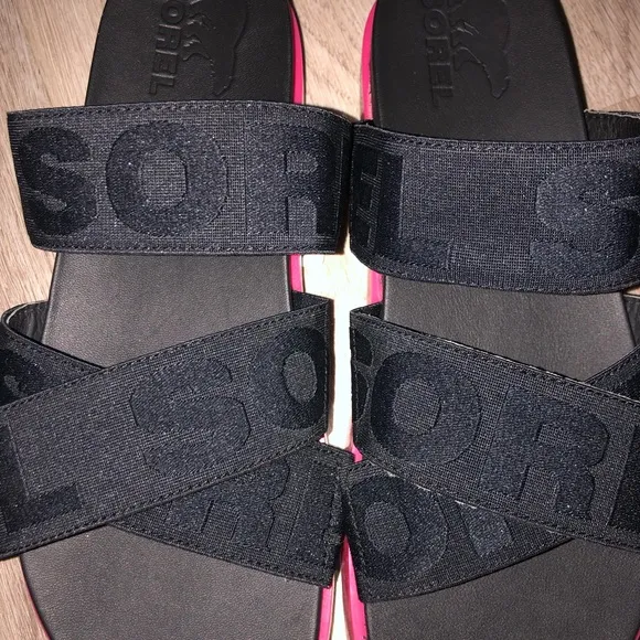 SOREL Black Punch Pink Sport Sandals. NEW
