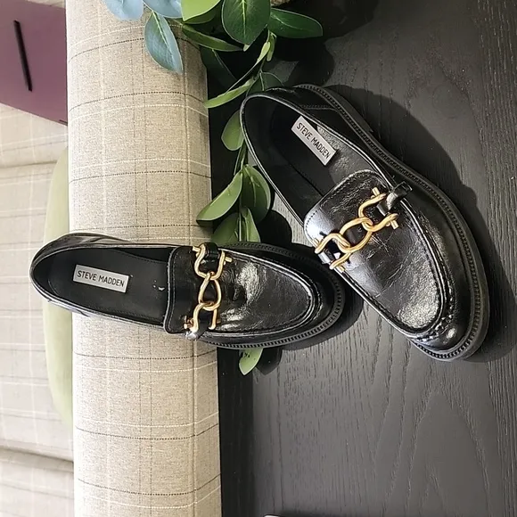 STEVE MADDEN Karmine Chunky Loafers 10 Textured Leather Lug Sole Horsebit Buckle