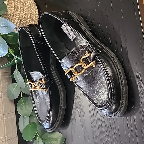 STEVE MADDEN Karmine Chunky Loafers 10 Textured Leather Lug Sole Horsebit Buckle