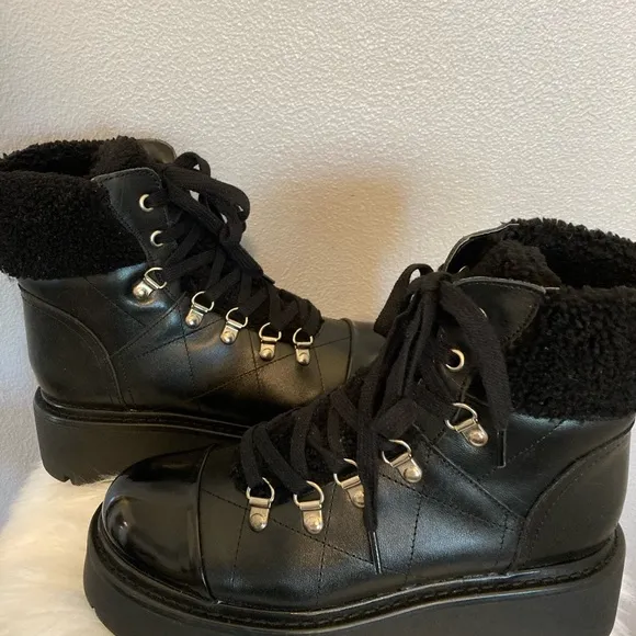 Steve Madden Reyes Black Women's Lace-Up Boots