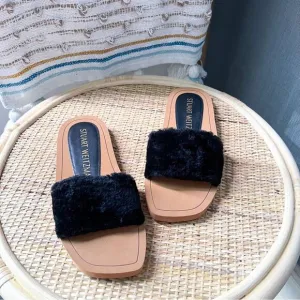 Stuart Weitzman Cammy Shearling-Strap Slide Sandals Women’s Size 6.5
