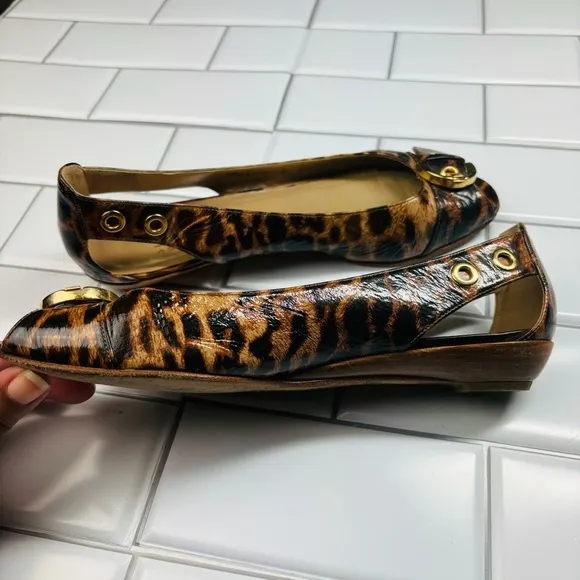 Stuart weitzman chitchat leopard printed ballets flats open toe 8M
