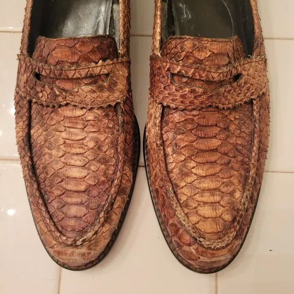 Stuart Weitzman Genuine Python Loafers 9N Made In Spain Brown Flat Strap Preppy