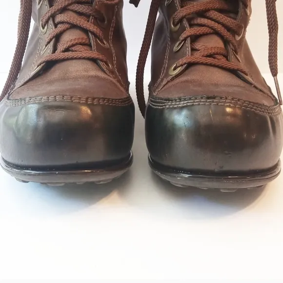 Stuart Weitzman Lace Up Boots