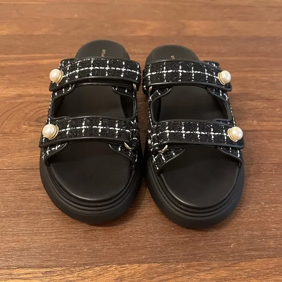 Stuart Weitzman Pearl Tweed Double Strap Women's Black Sandals Sport Slide