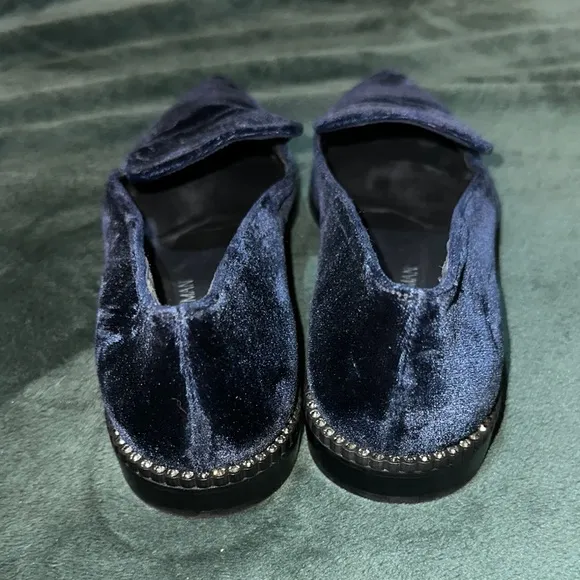 Stuart Weitzman Runatab Velvet Flat In Blue Size 9 1/2 Preowned MSRP $425