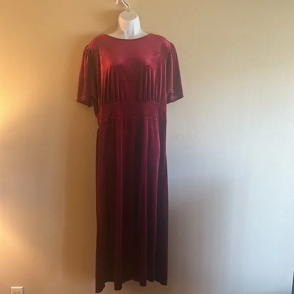 Sugarlips Night Bloom Velvet Midi Dress Cherry Short Sleeve Womens Size 2X