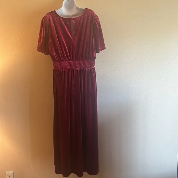 Sugarlips Night Bloom Velvet Midi Dress Cherry Short Sleeve Womens Size 2X