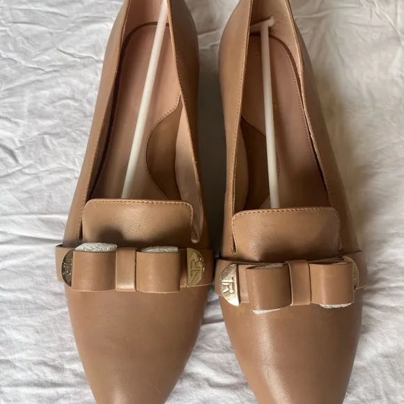 Taryn Rose Tan Flats with Bow Detail