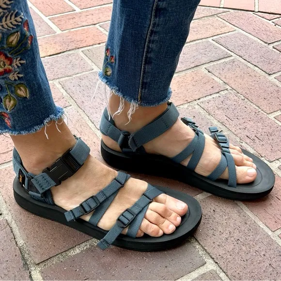 Teva Alp Premier Sandal Navy Blue Black Ankle Strap Hiking Size 9